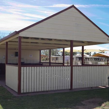 Sun Country Lifestyle Park Hotel Mulwala Eksteriør billede