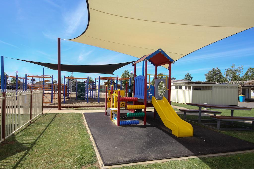 Sun Country Lifestyle Park Hotel Mulwala Eksteriør billede